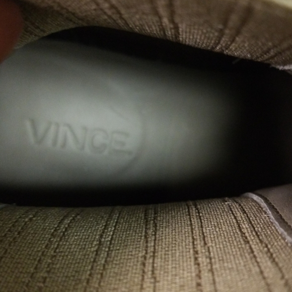 Vince. Haider Sport Suede Ankle Bootie Beige - Picture 6 of 8